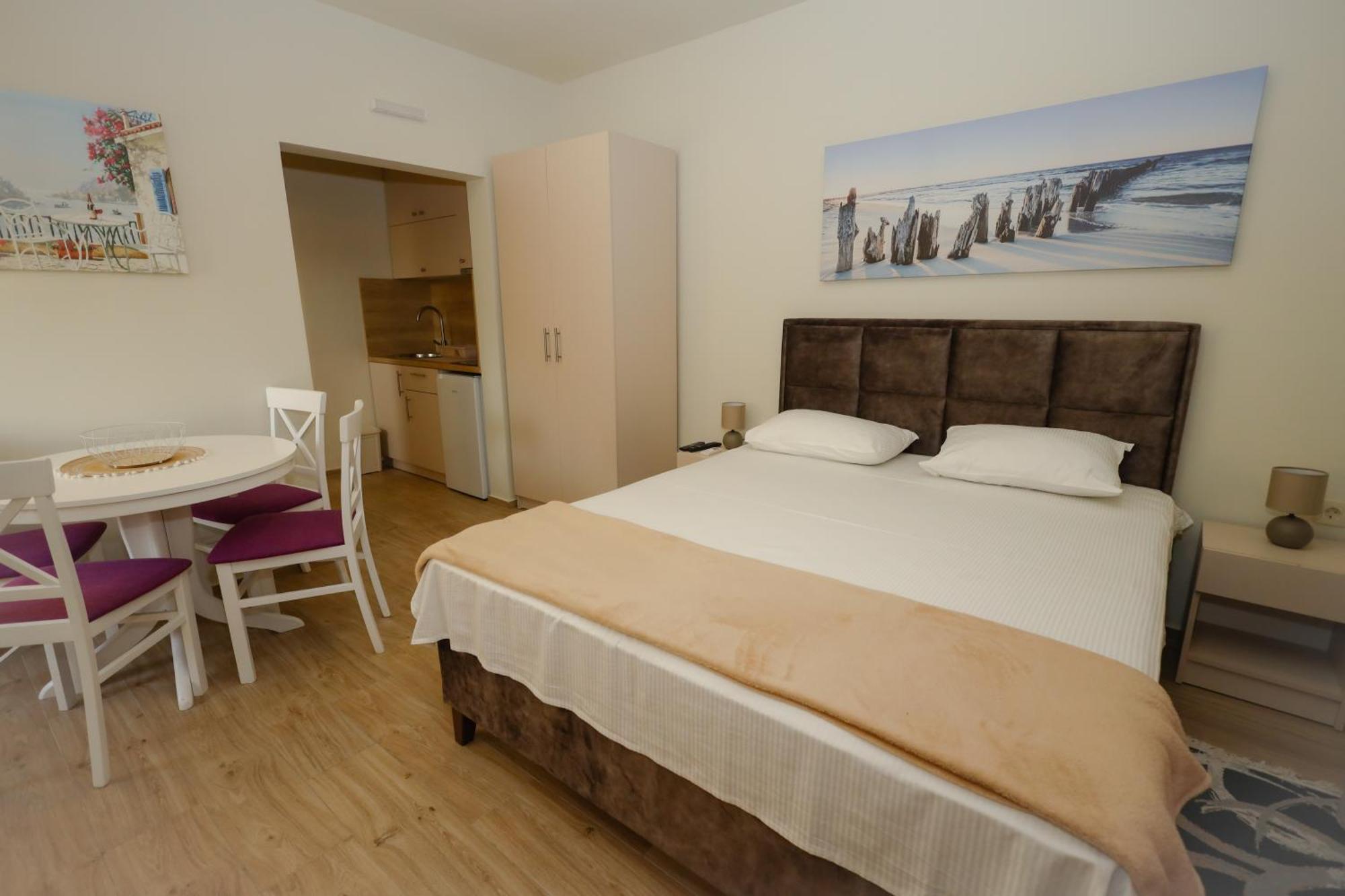 Apartments Milanovic Herceg Novi Bagian luar foto