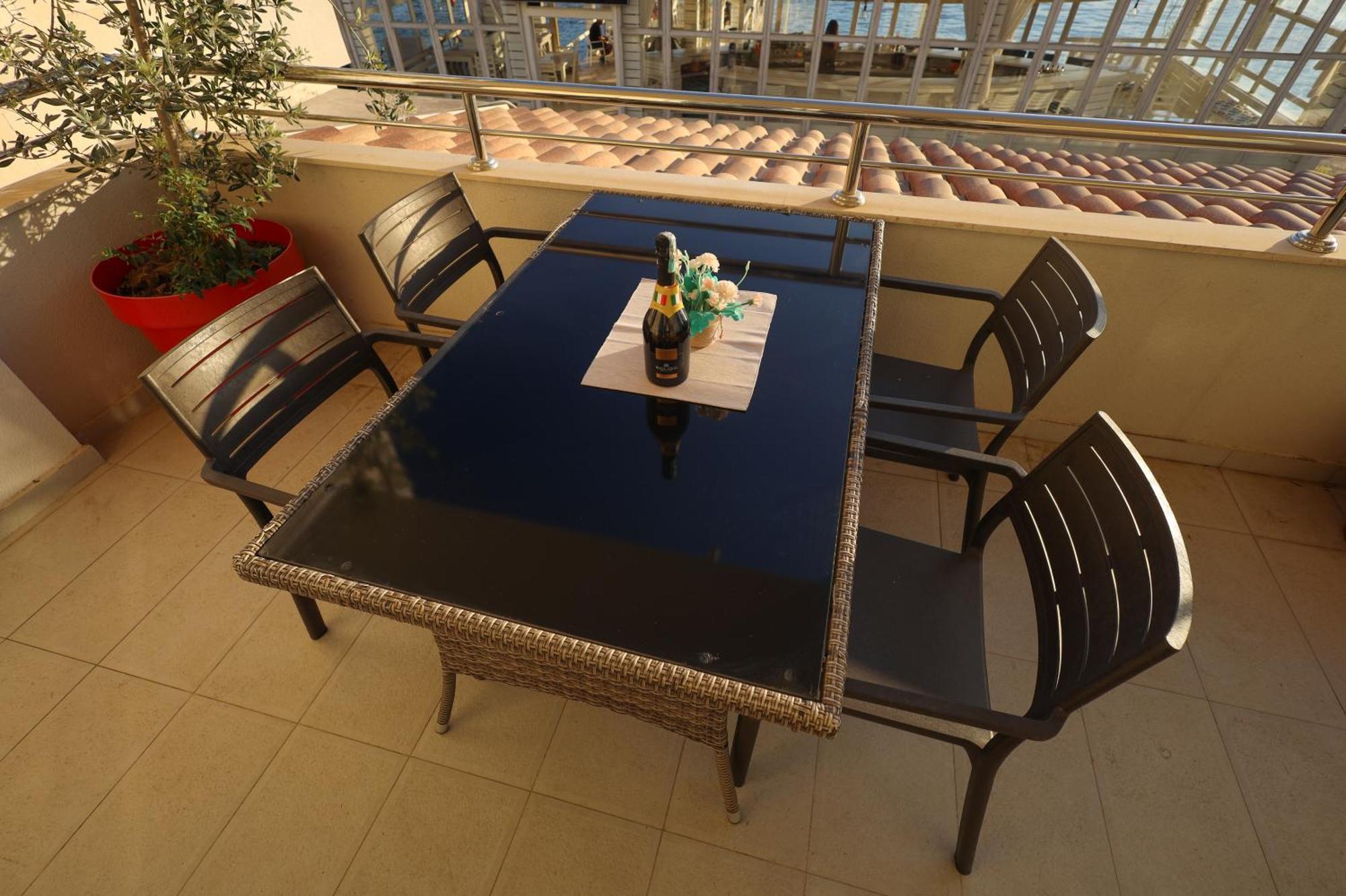Apartments Milanovic Herceg Novi Bagian luar foto