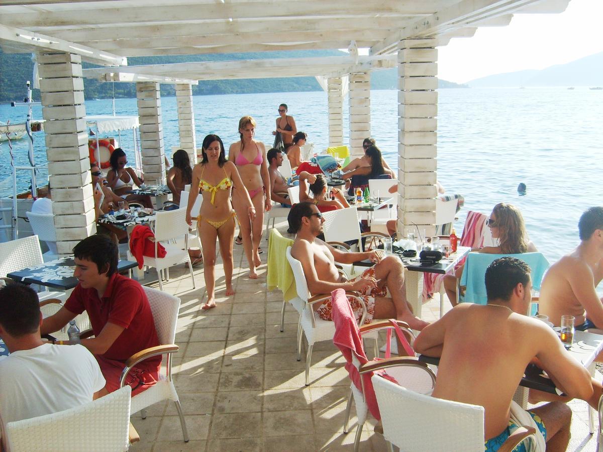 Apartments Milanovic Herceg Novi Bagian luar foto