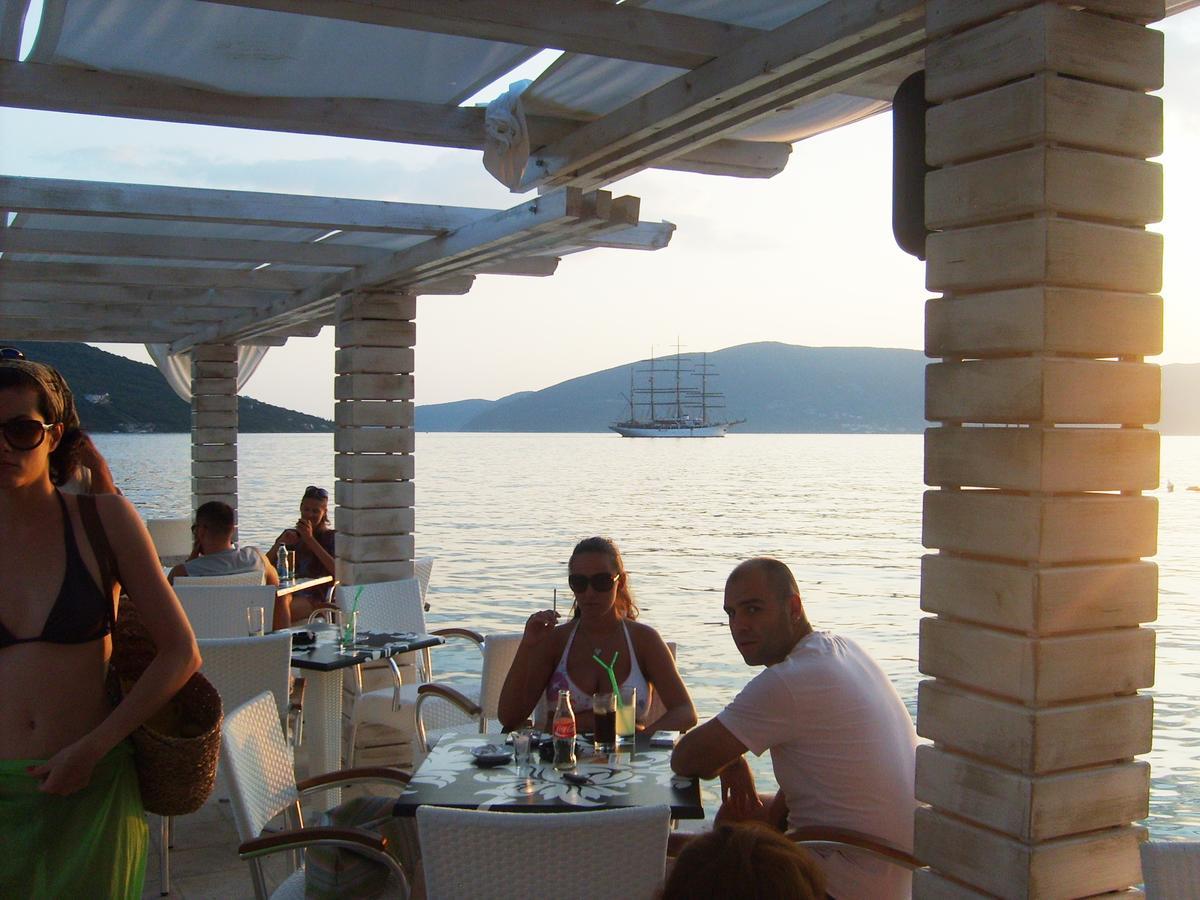 Apartments Milanovic Herceg Novi Bagian luar foto