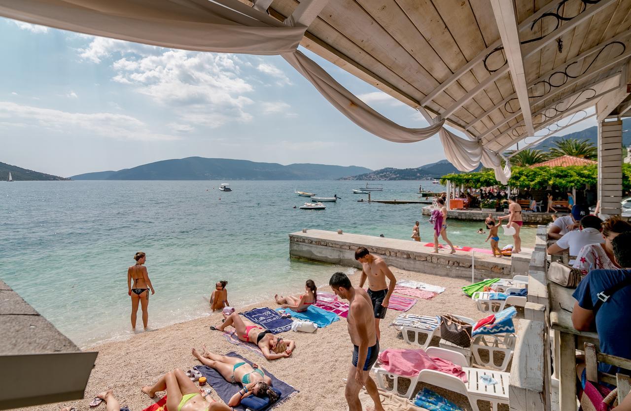 Apartments Milanovic Herceg Novi Bagian luar foto